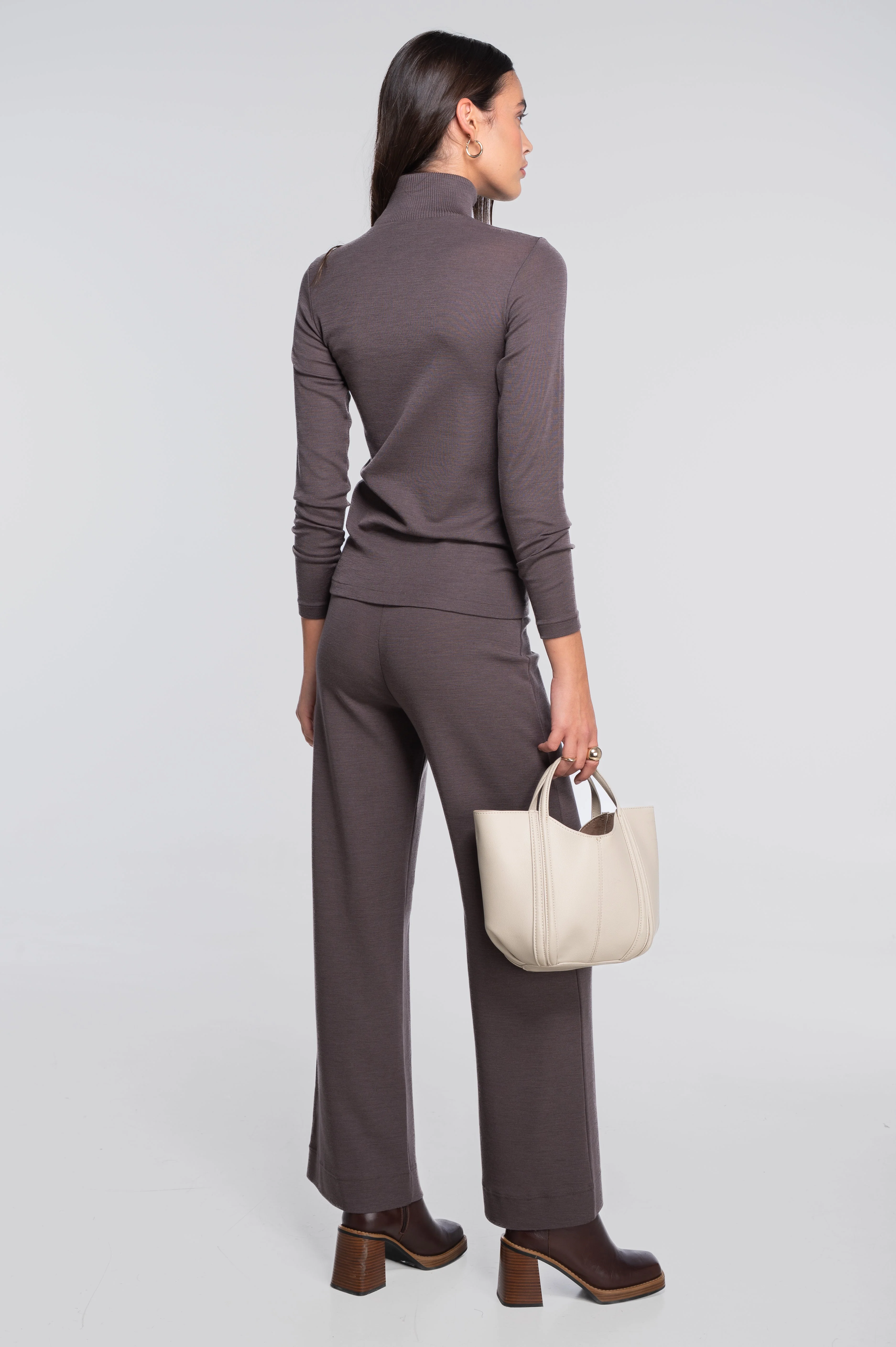 Wide-leg wool and silk trousers 5681 - Image 23