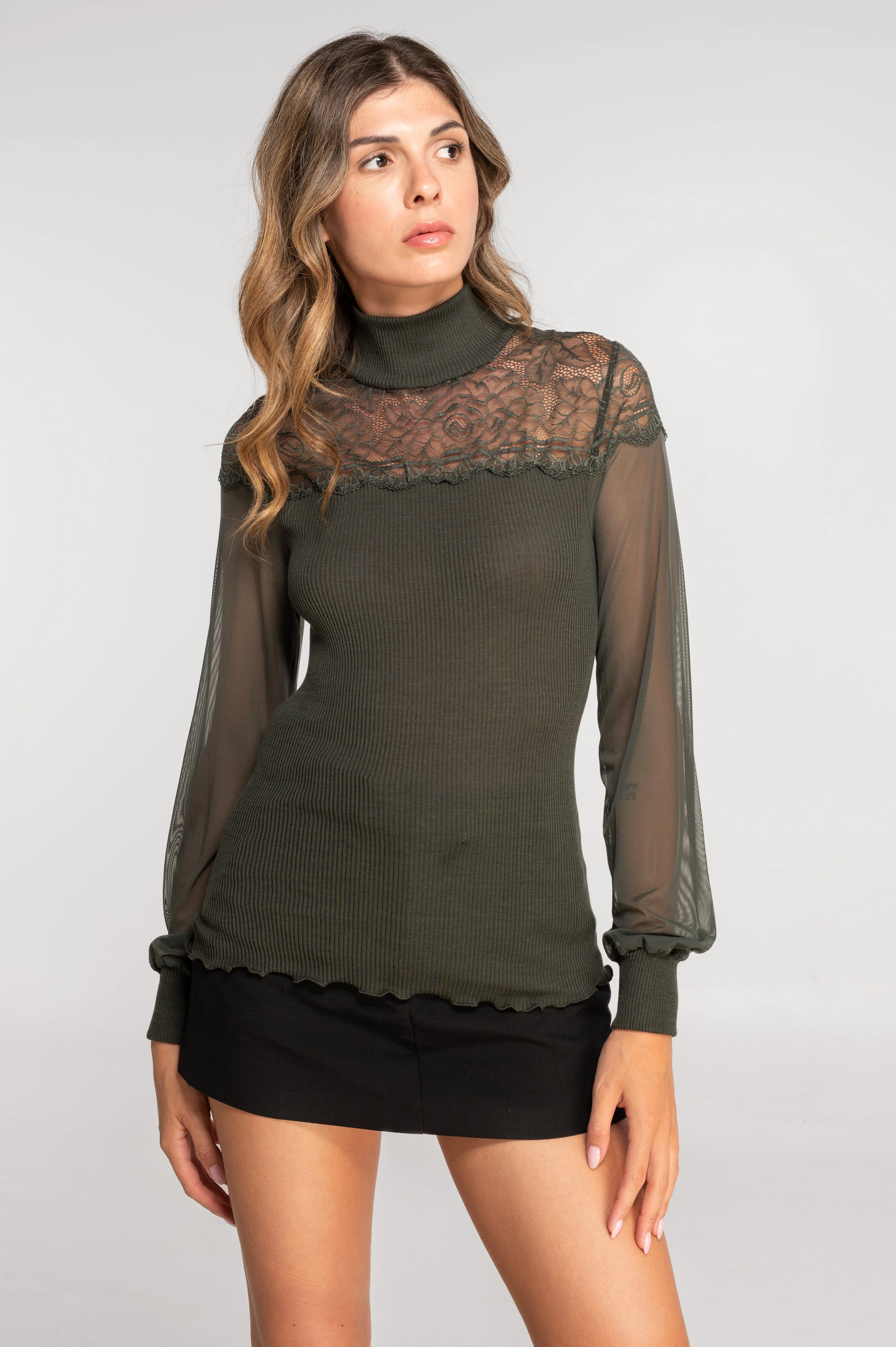 Wool and silk long sleeves turtleneck shirt with Leavers lace 7408 - Image 6