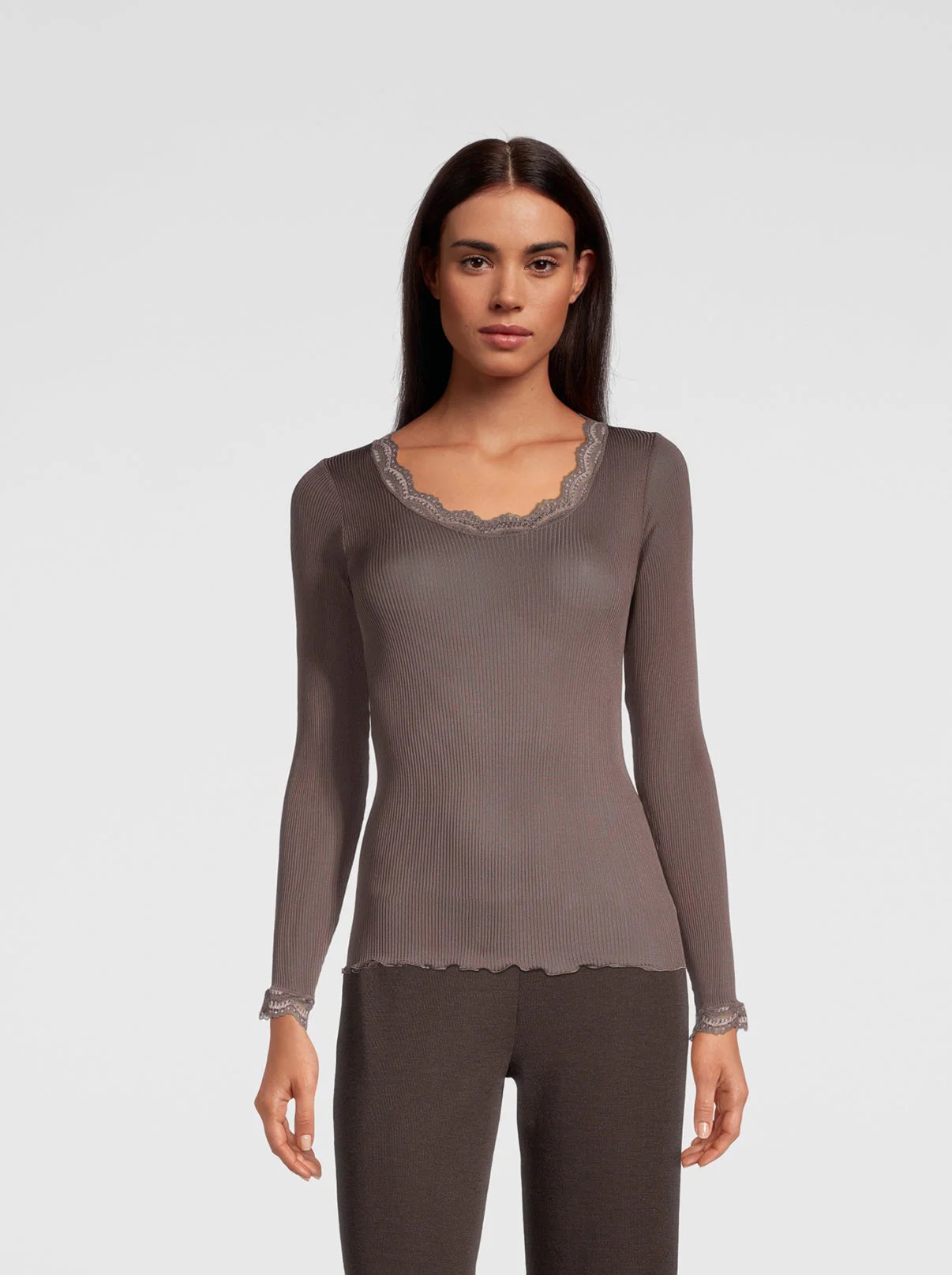 Long sleeve shirt in organzine silk with Leavers lace 9476 - Image 10