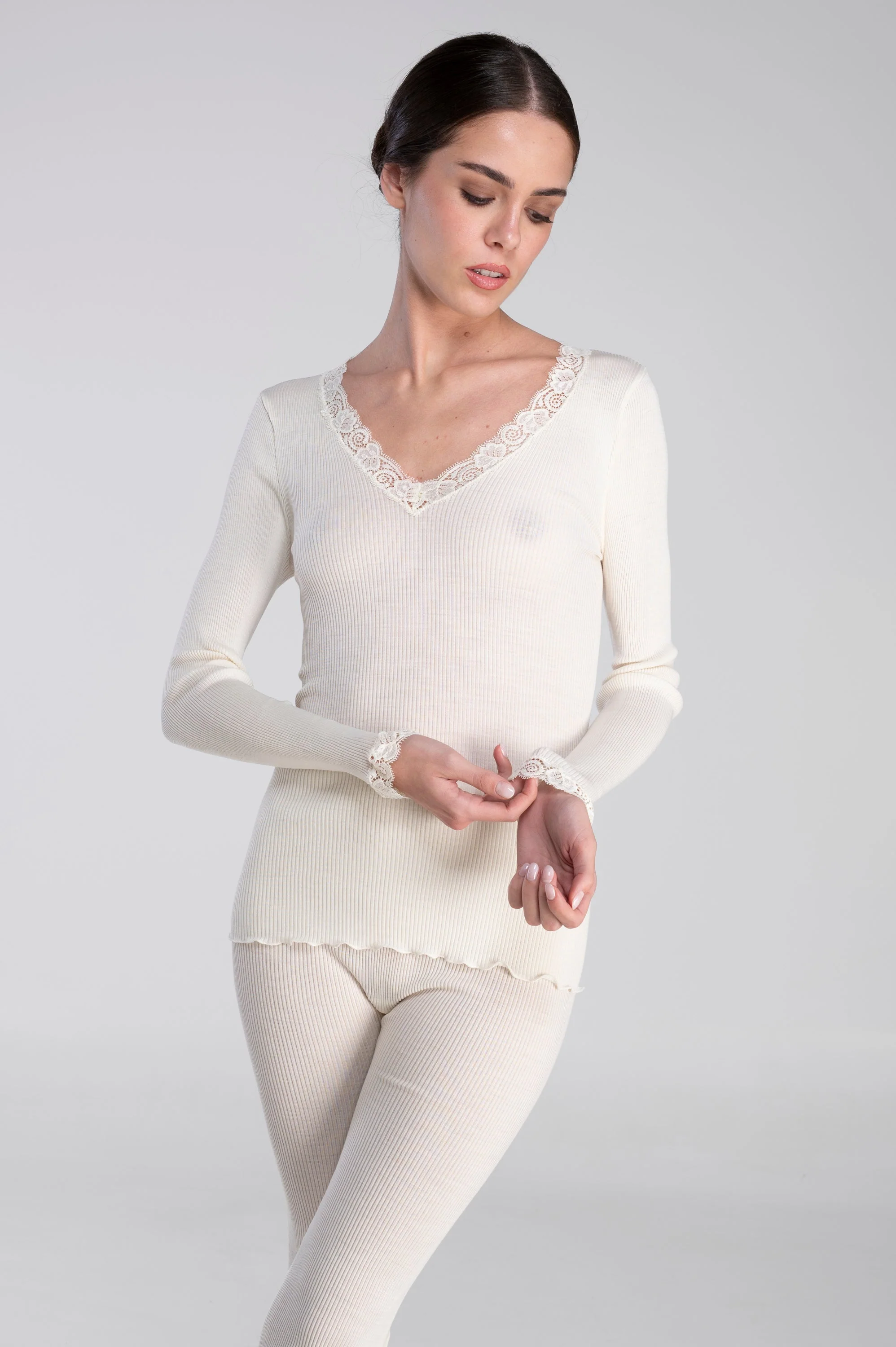 Wool and silk long sleeves shirt with leavers lace 3404 - Image 7