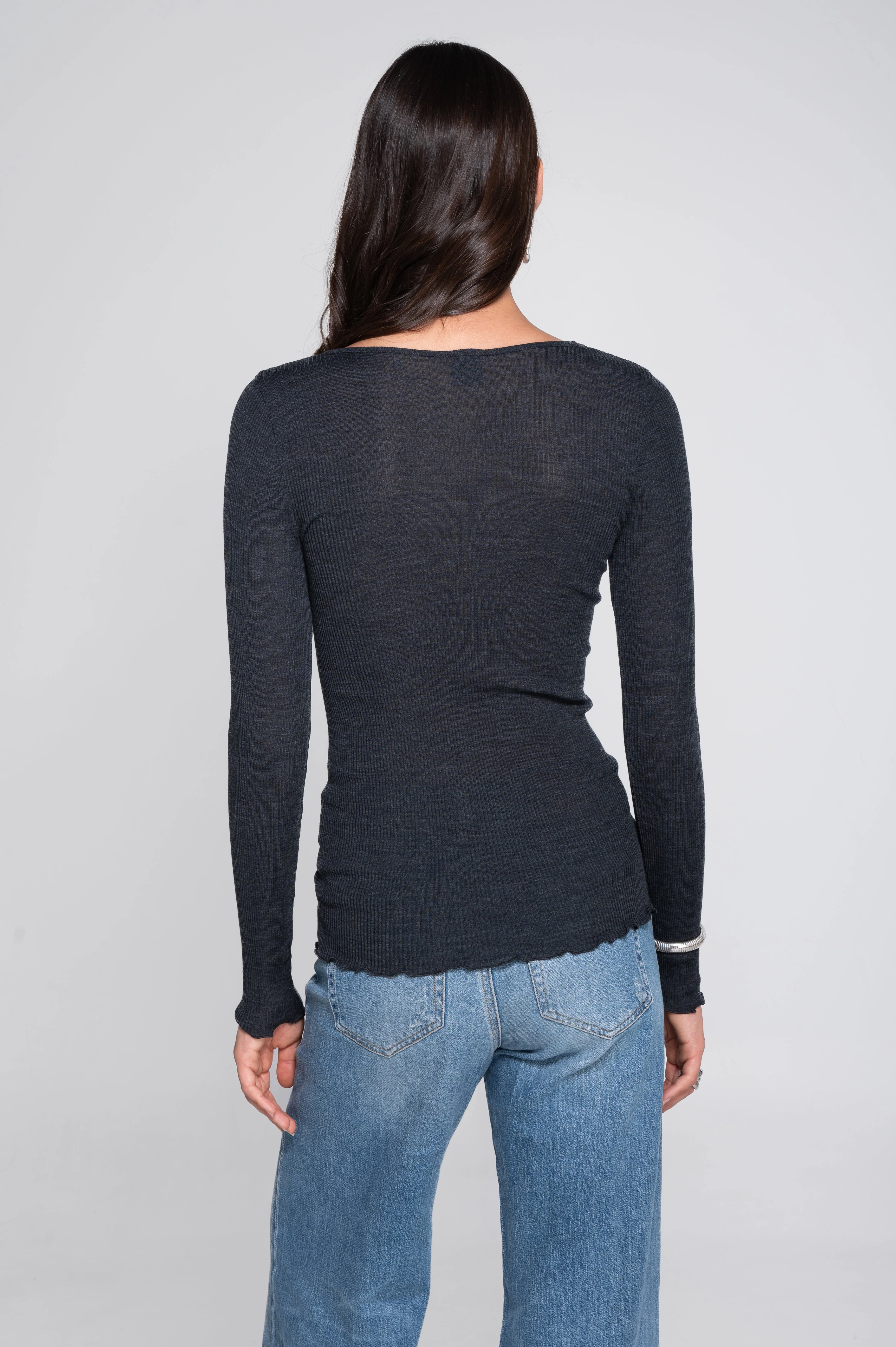 Wool and silk long sleeves V neck shirt 3486 - Image 32