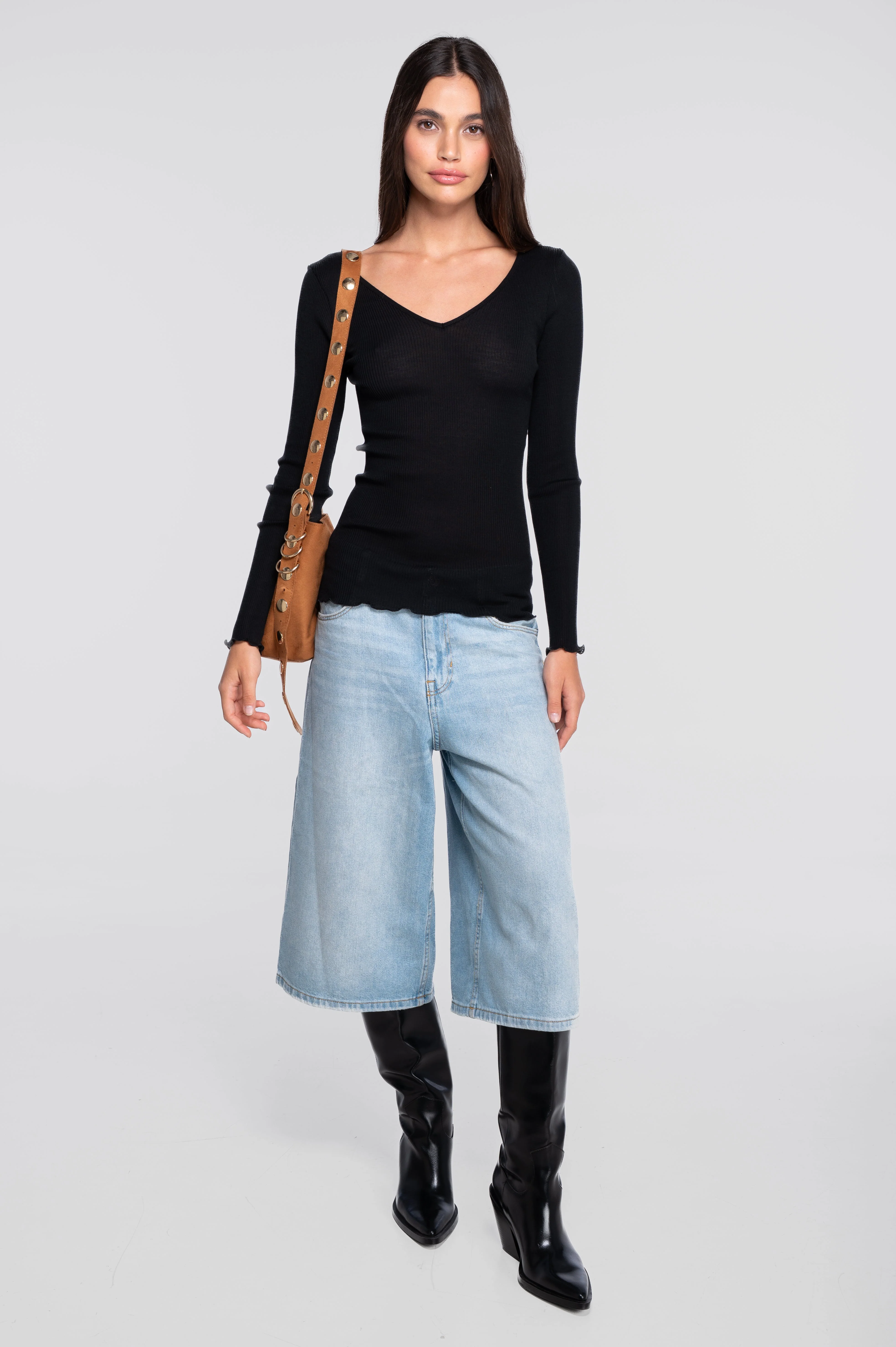 Wool and silk long sleeves V neck shirt 3486 - Image 5