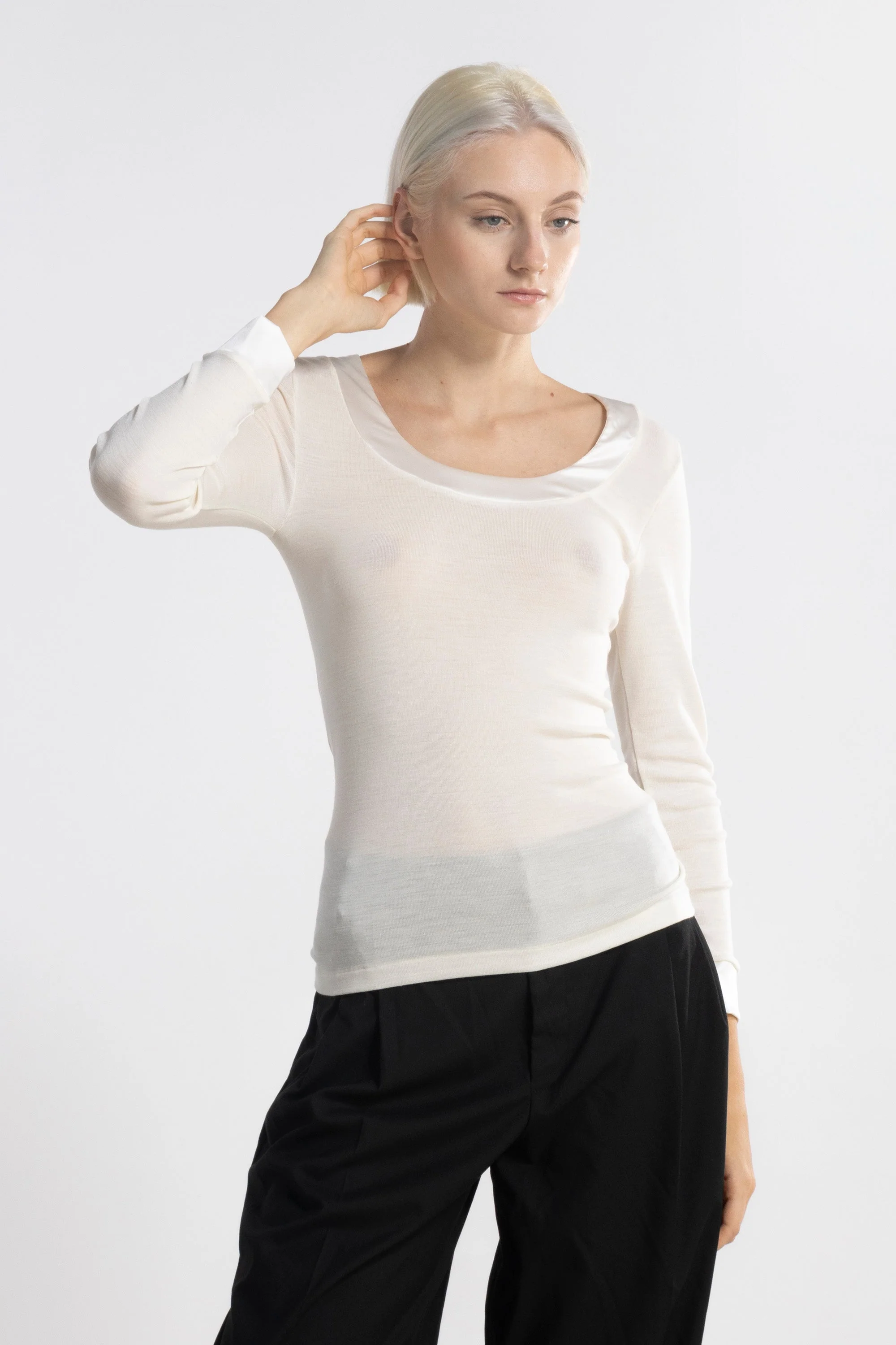Longsleeves Woman Wool and Silk Shirt 4258 - Image 4