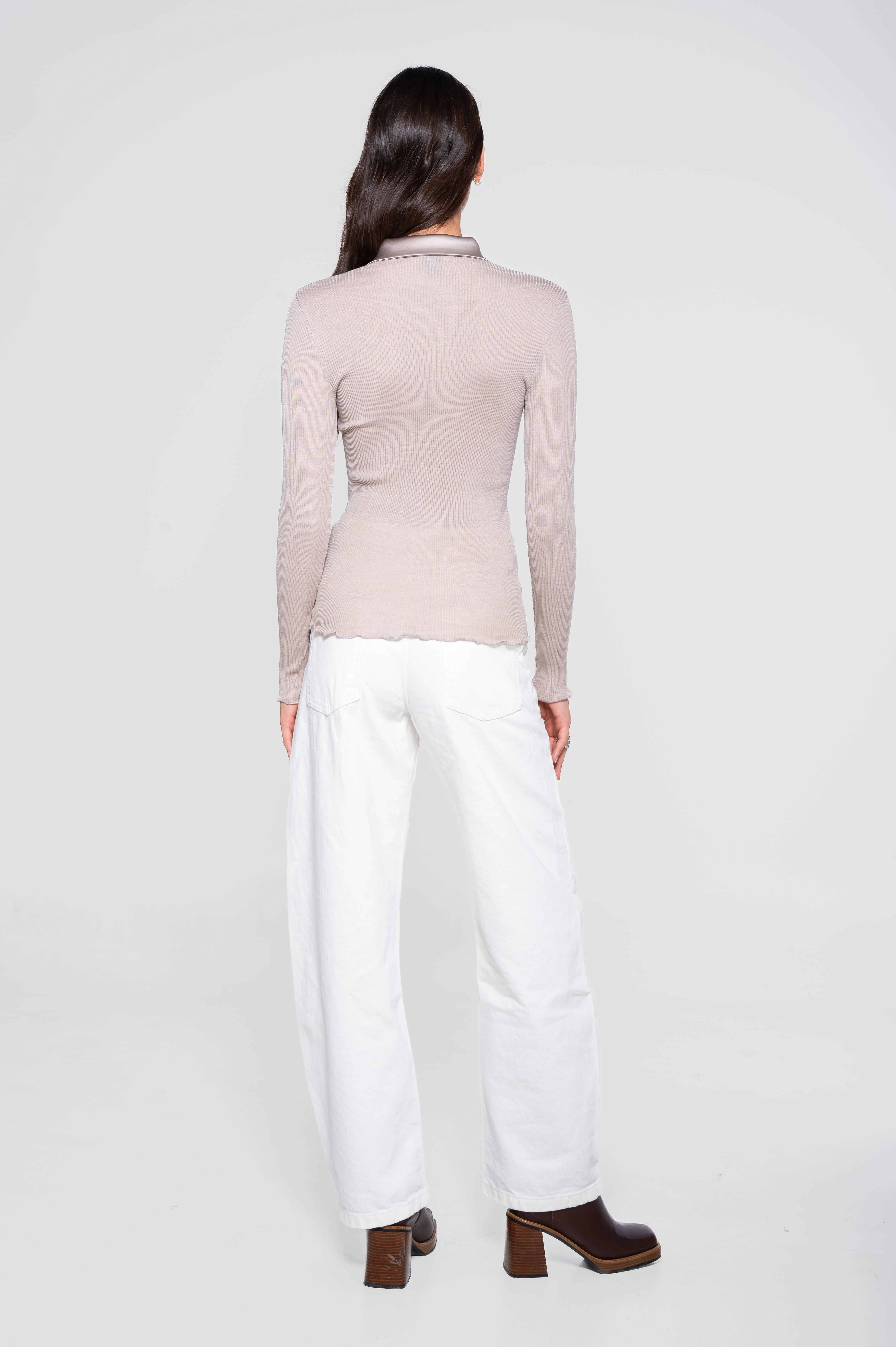 Wool and silk long sleeves shirt with satin opening 6350 - Image 11