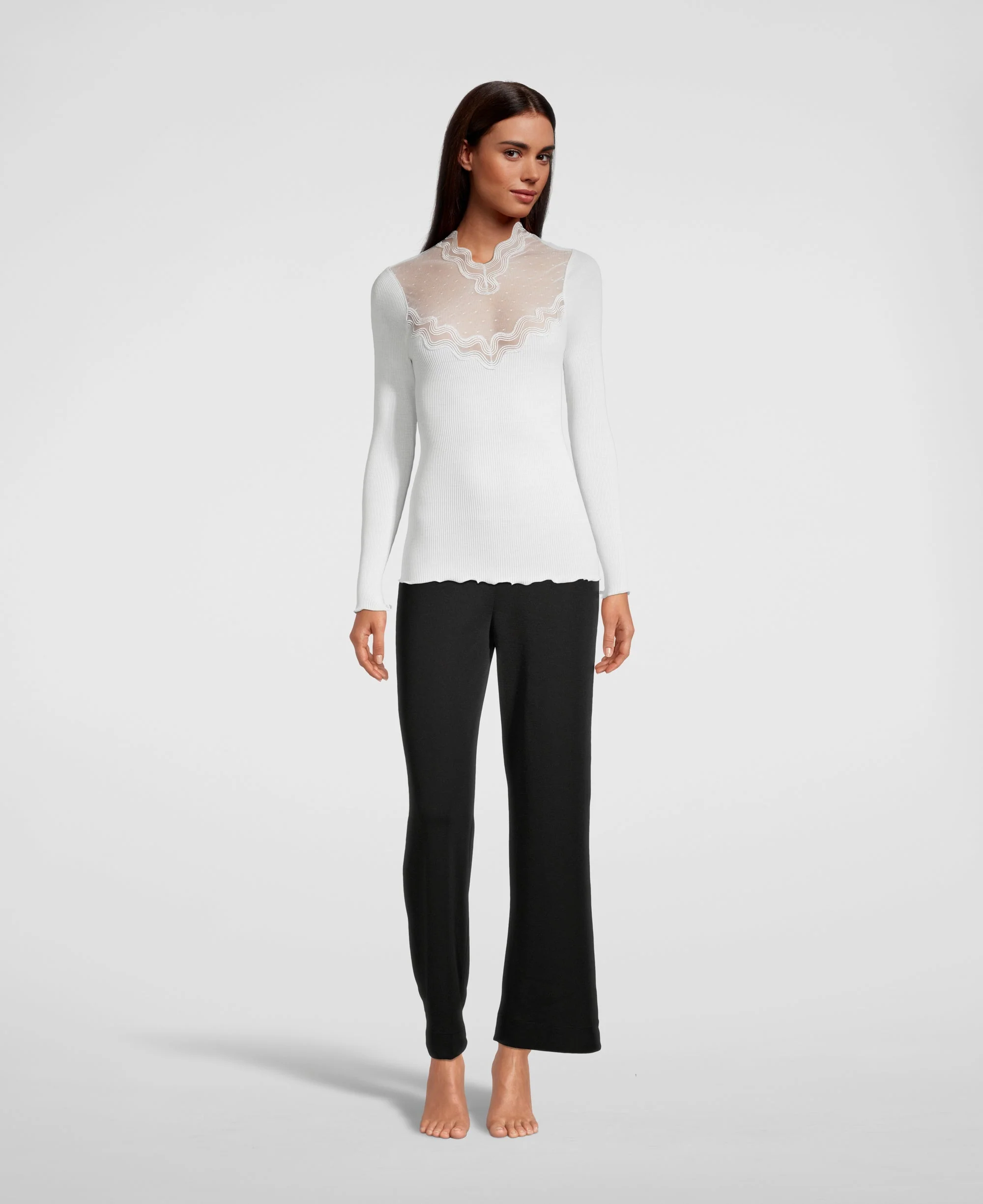 Longsleeve shirt in wool and silk with carré and plumetis motif 6657