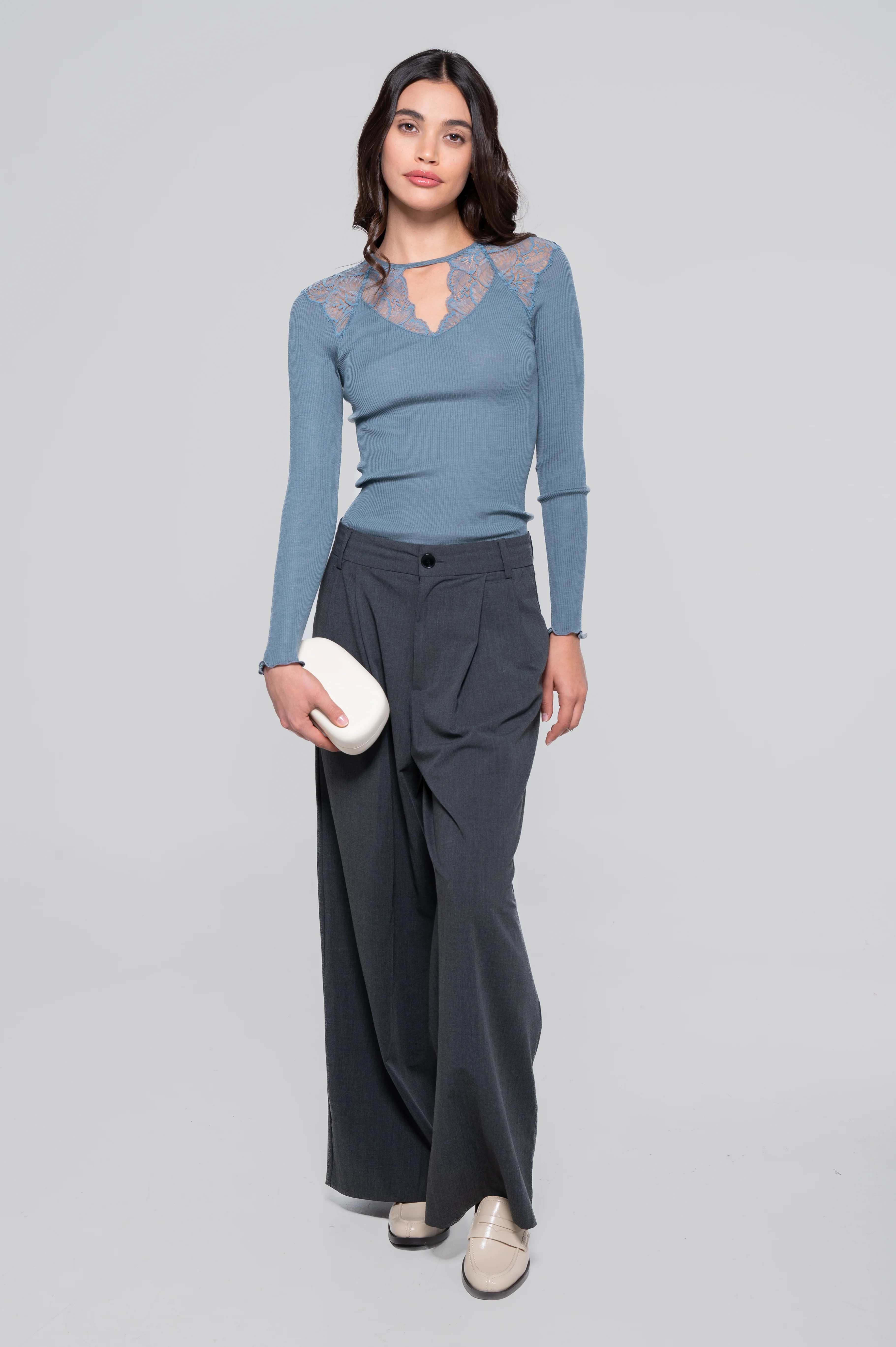 Longsleeves Woman70% Wool , 30% Silk 7612 - Image 4