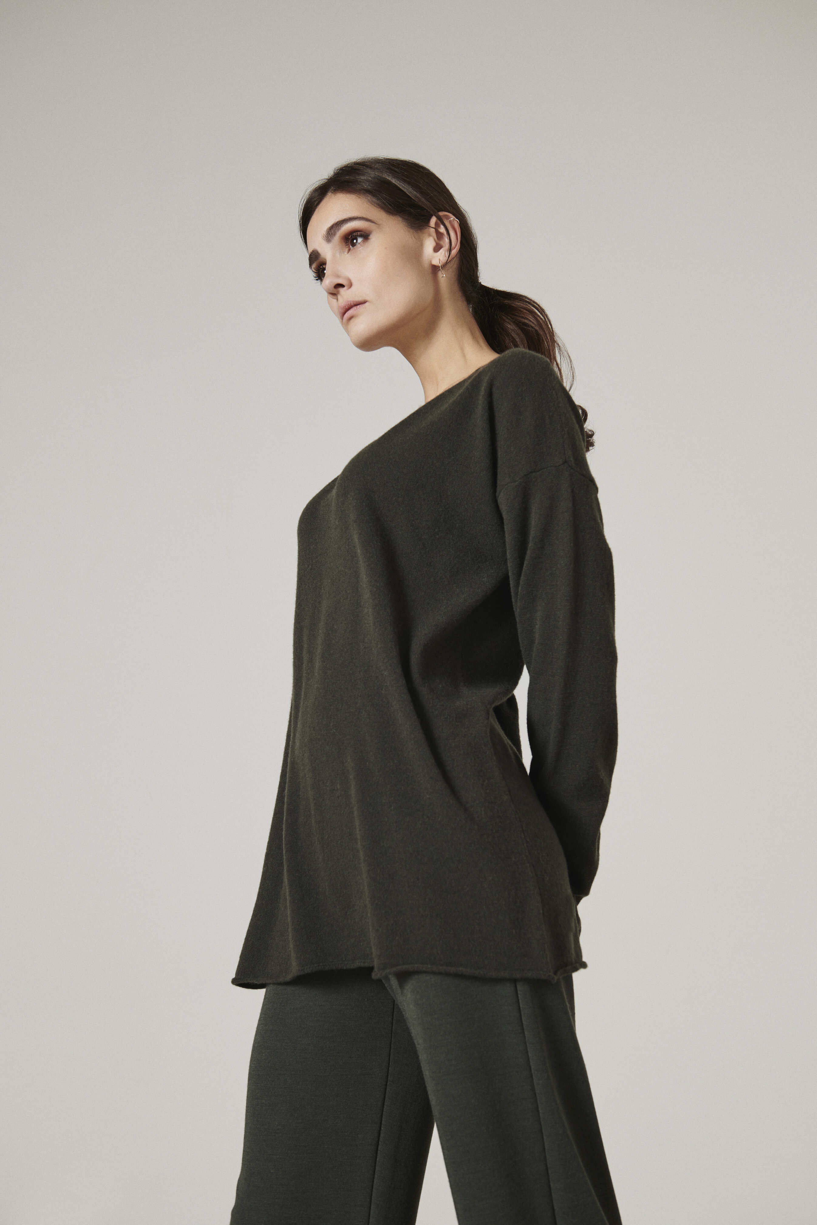 Woman Longsleeves Jumper 6721 - Image 2