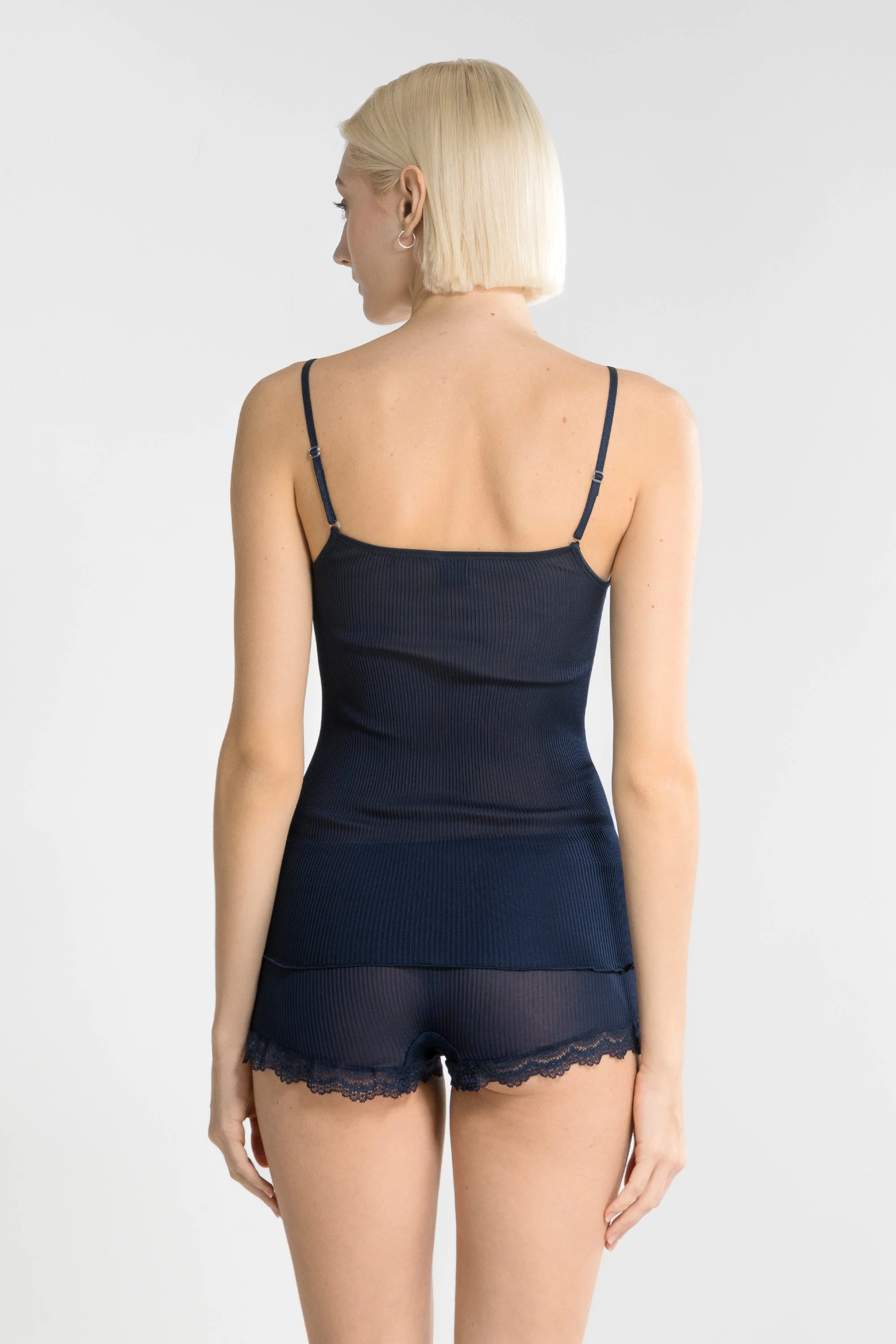 Dentelle de Calais®” Spaghetti Top V-neck in pure silk 9474 - Image 5
