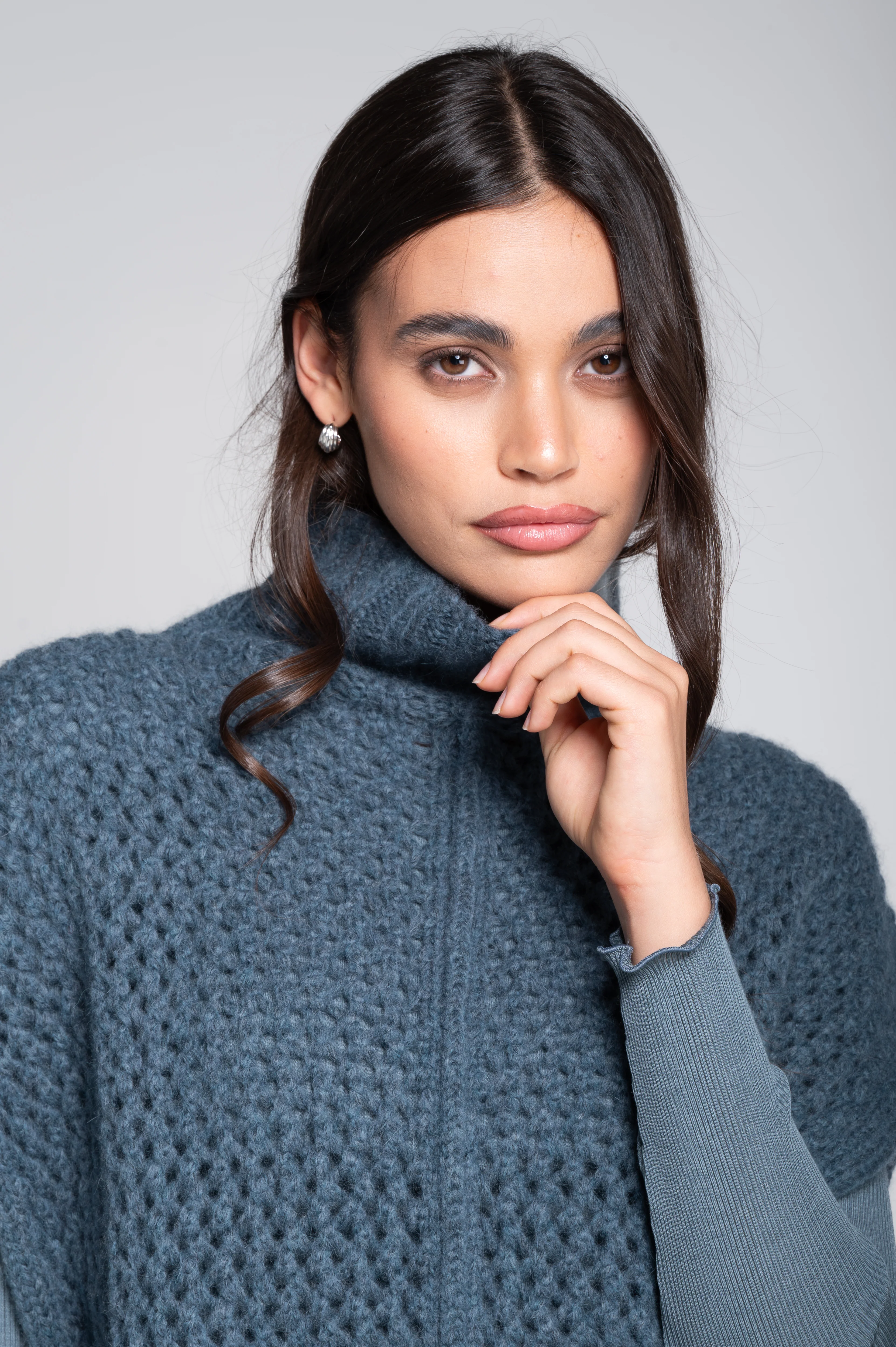 Mock neck vest in alpaca blend with openwork texture 7681 - Image 11