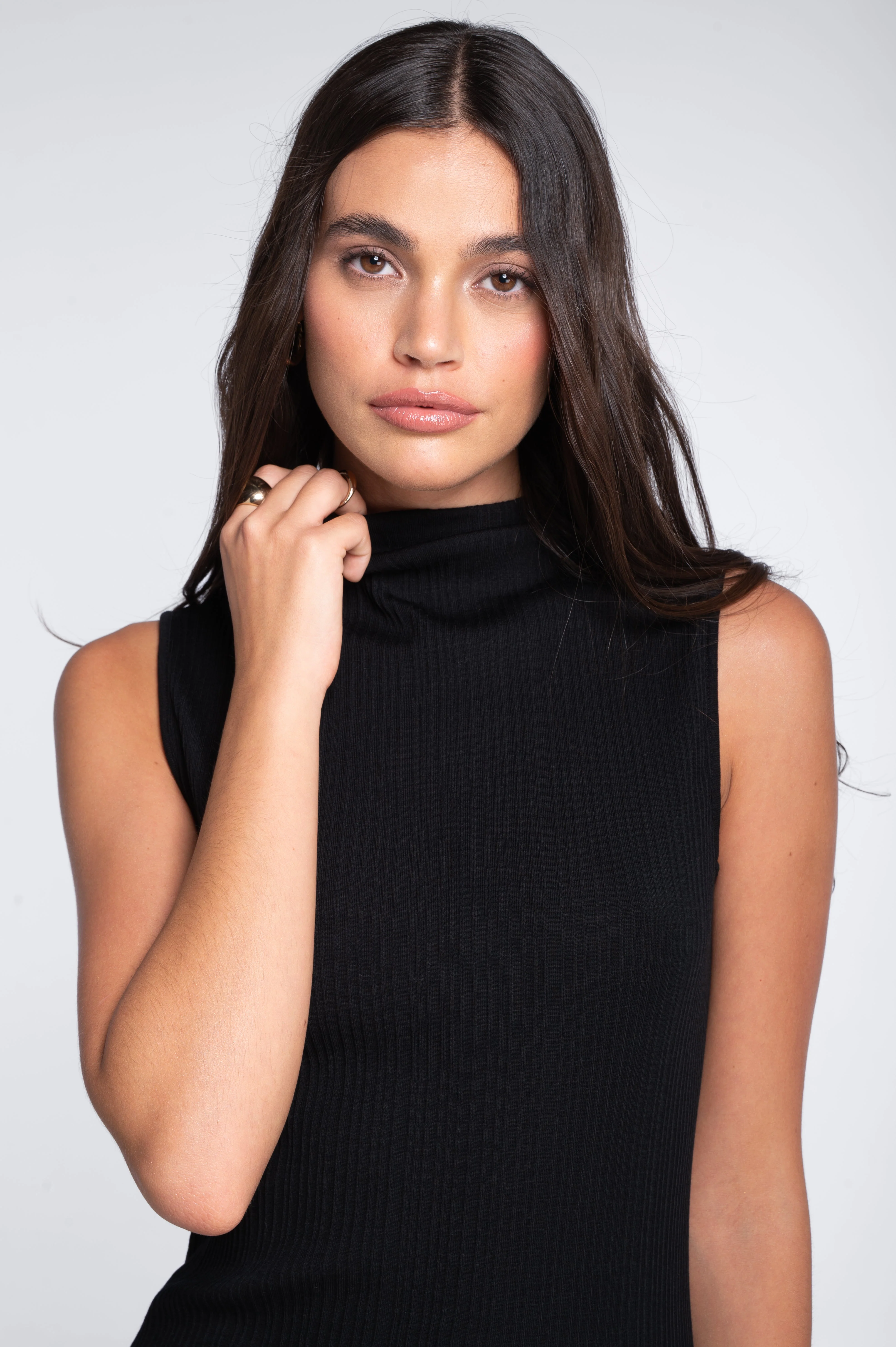 Wool and silk sleeveless mock neck top 7465 - Image 2