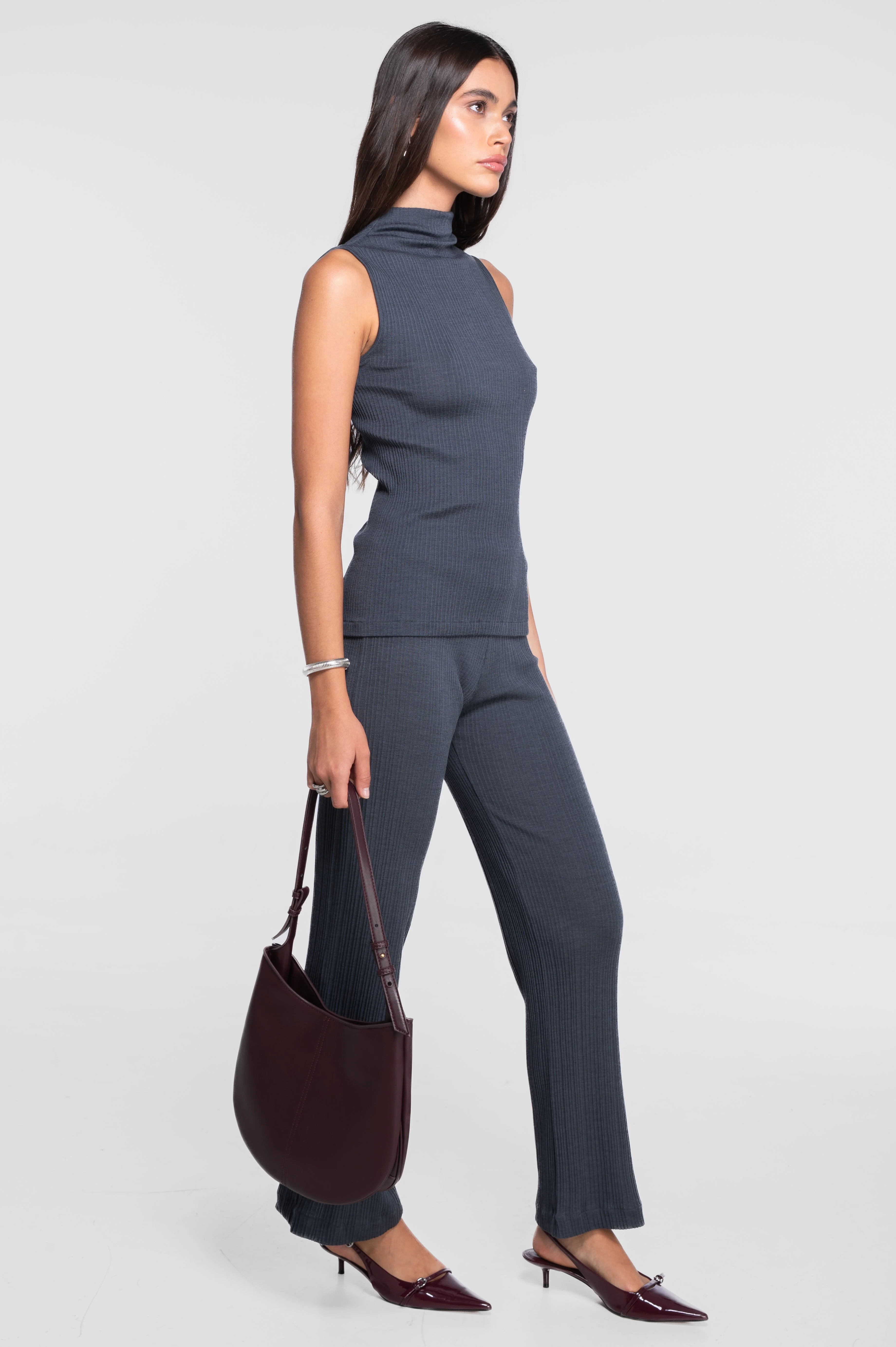 Wool and silk sleeveless mock neck top 7465 - Image 28