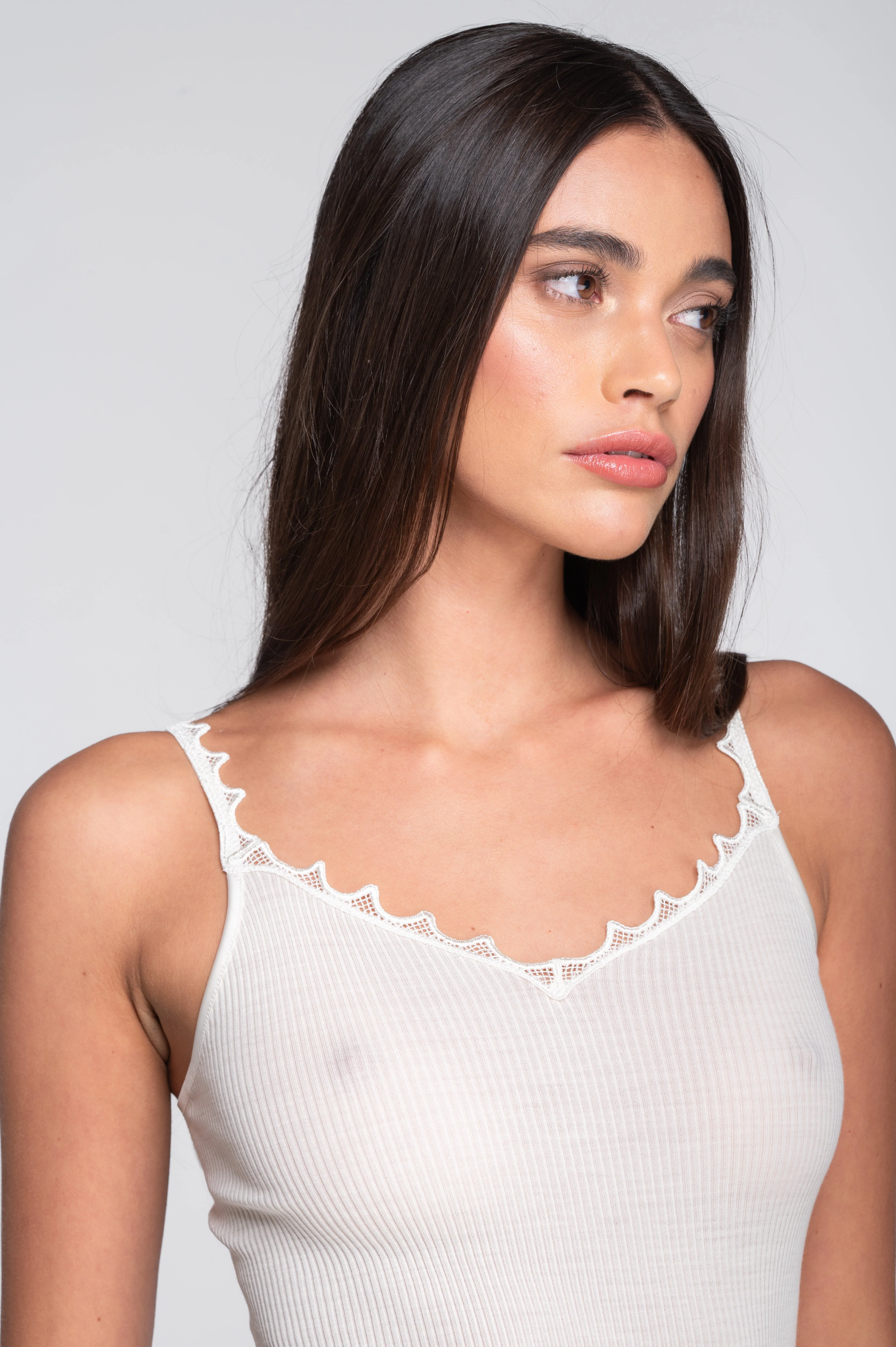 Wool and silk camisole top with macramé trim 7654 - Image 3
