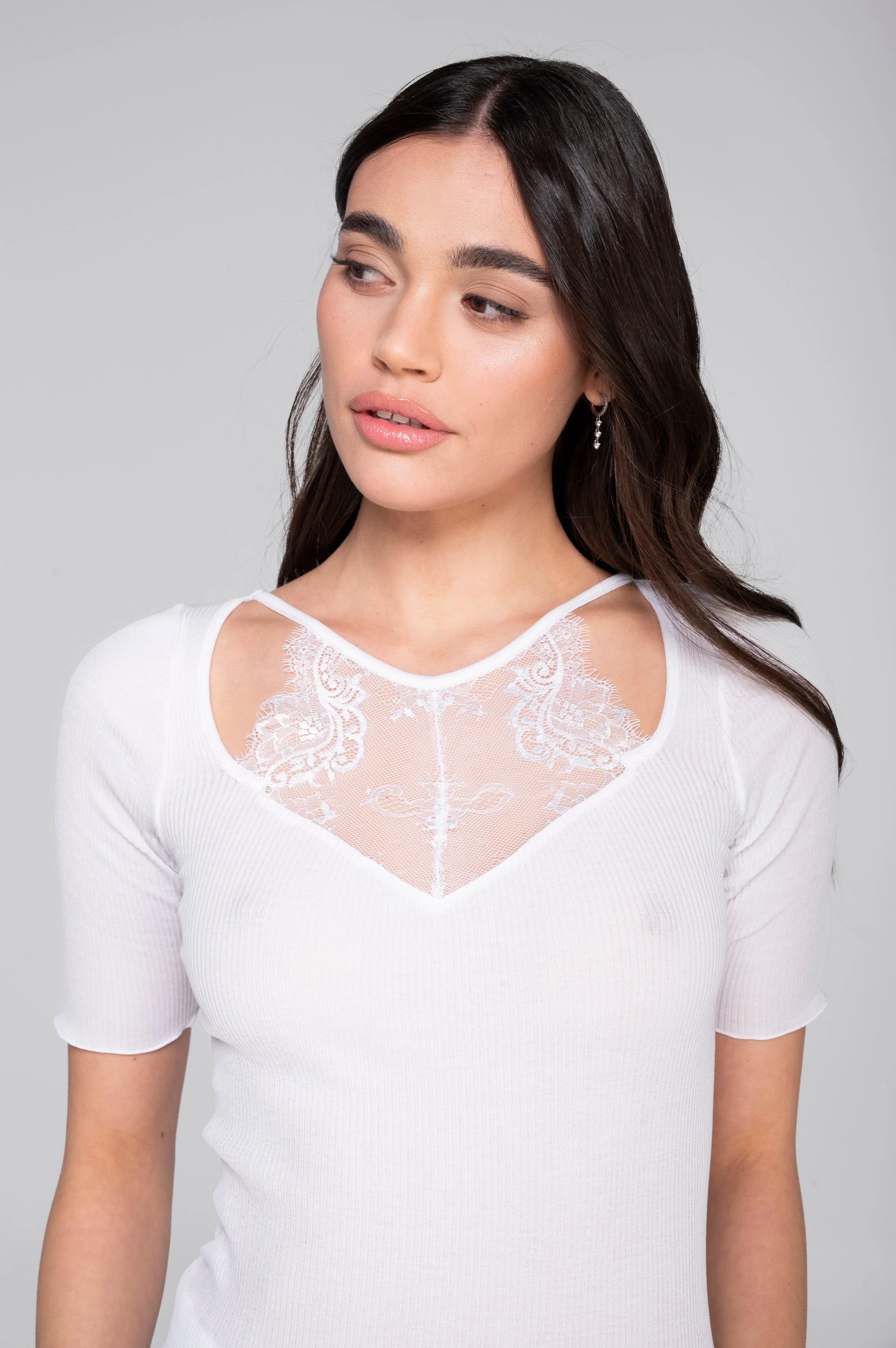 Filoscozia short sleeve ribbed top with chantilly lace 7526 - Image 4