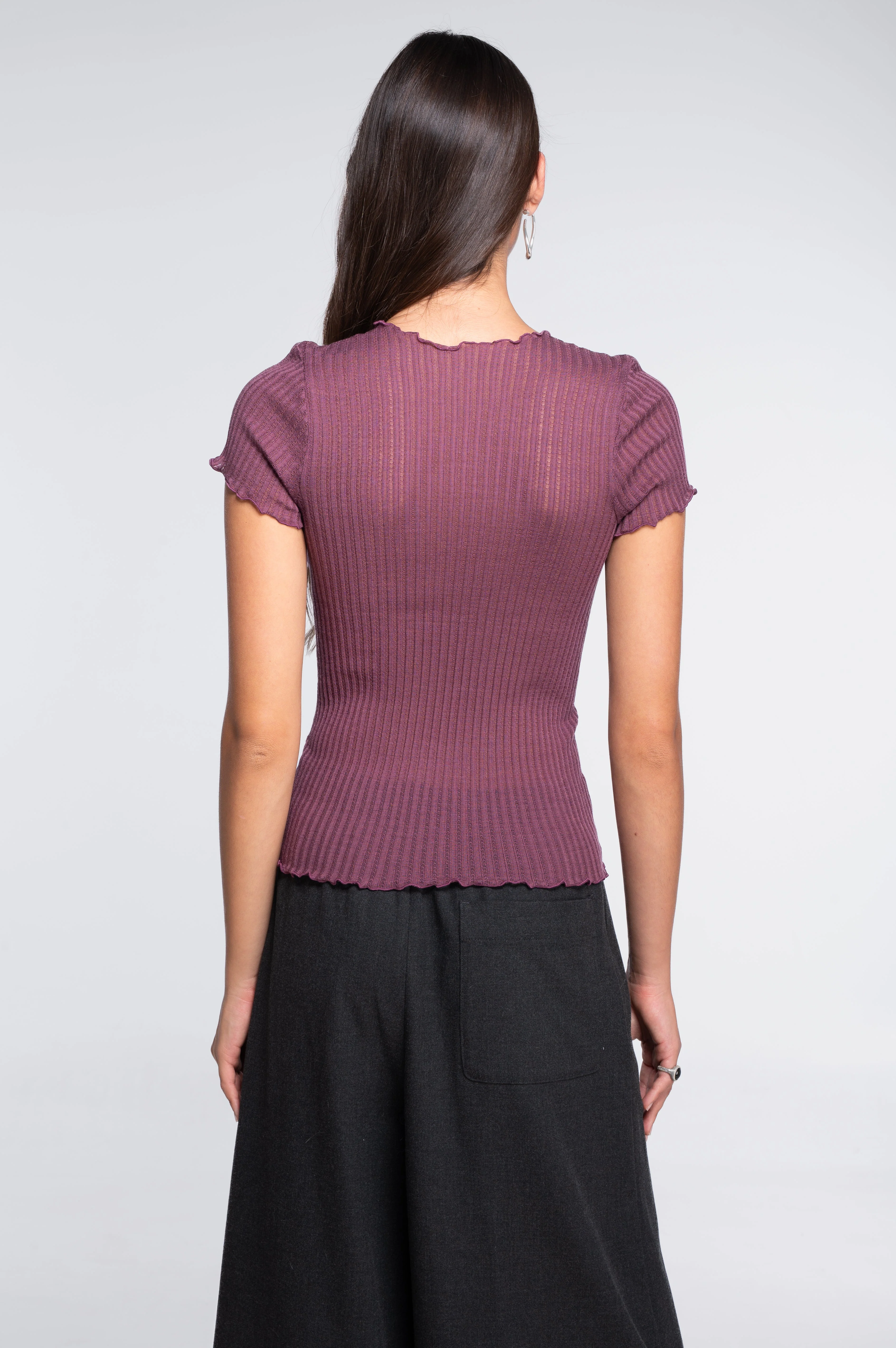 Short sleeves roundneck top in ajouré wool and silk 7493 - Image 26