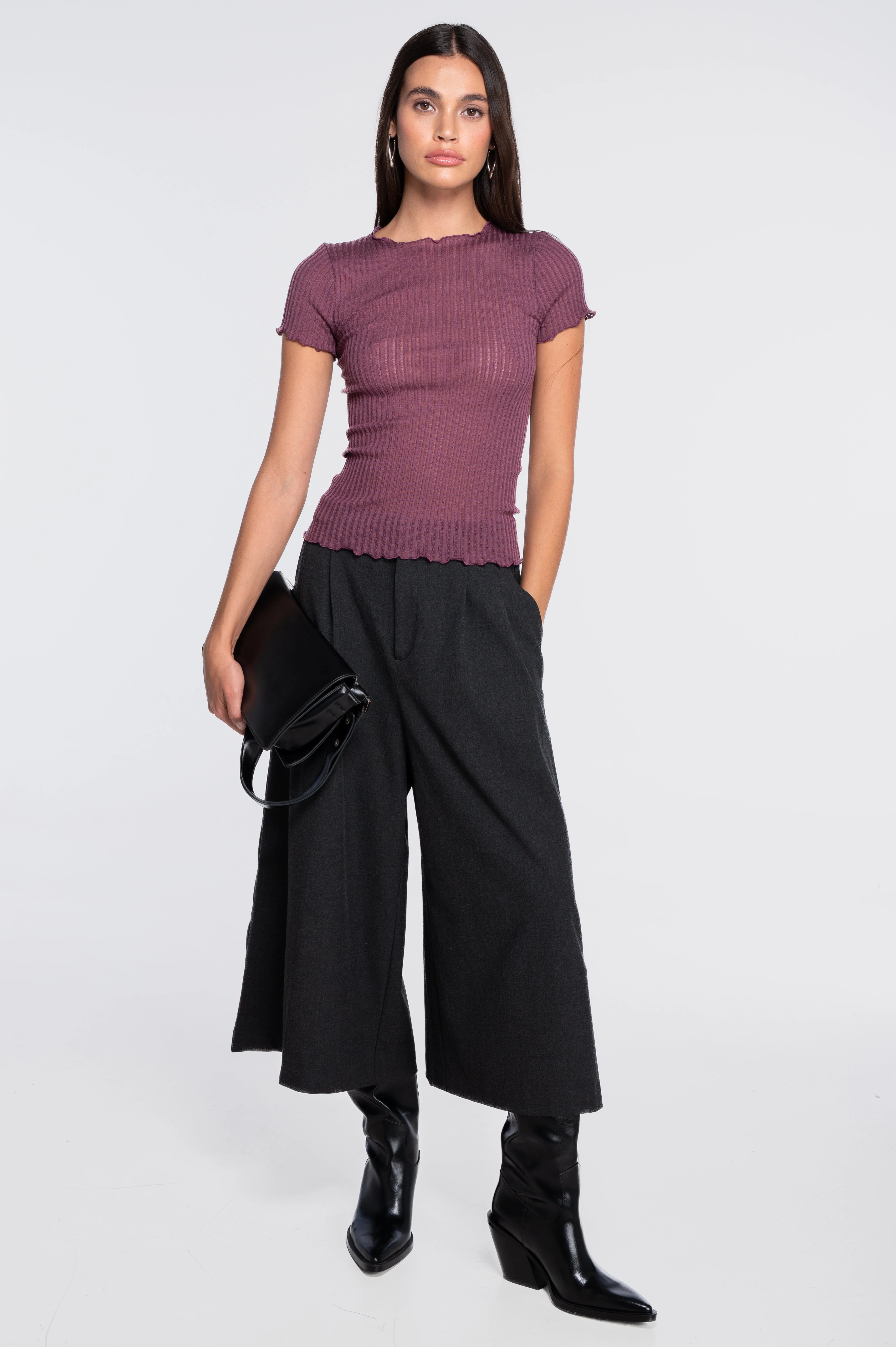 Short sleeves roundneck top in ajouré wool and silk 7493 - Image 28