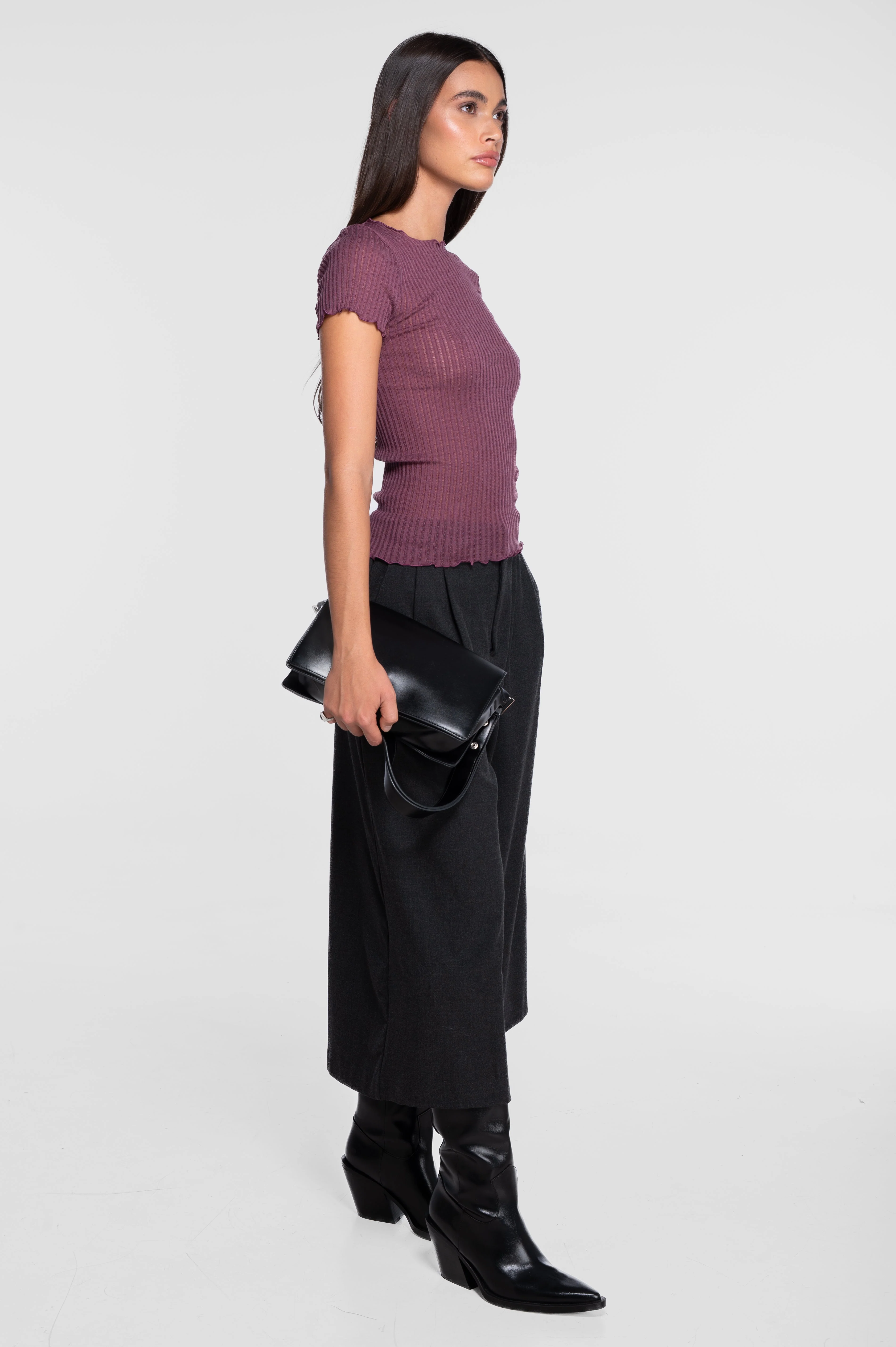 Short sleeves roundneck top in ajouré wool and silk 7493 - Image 29