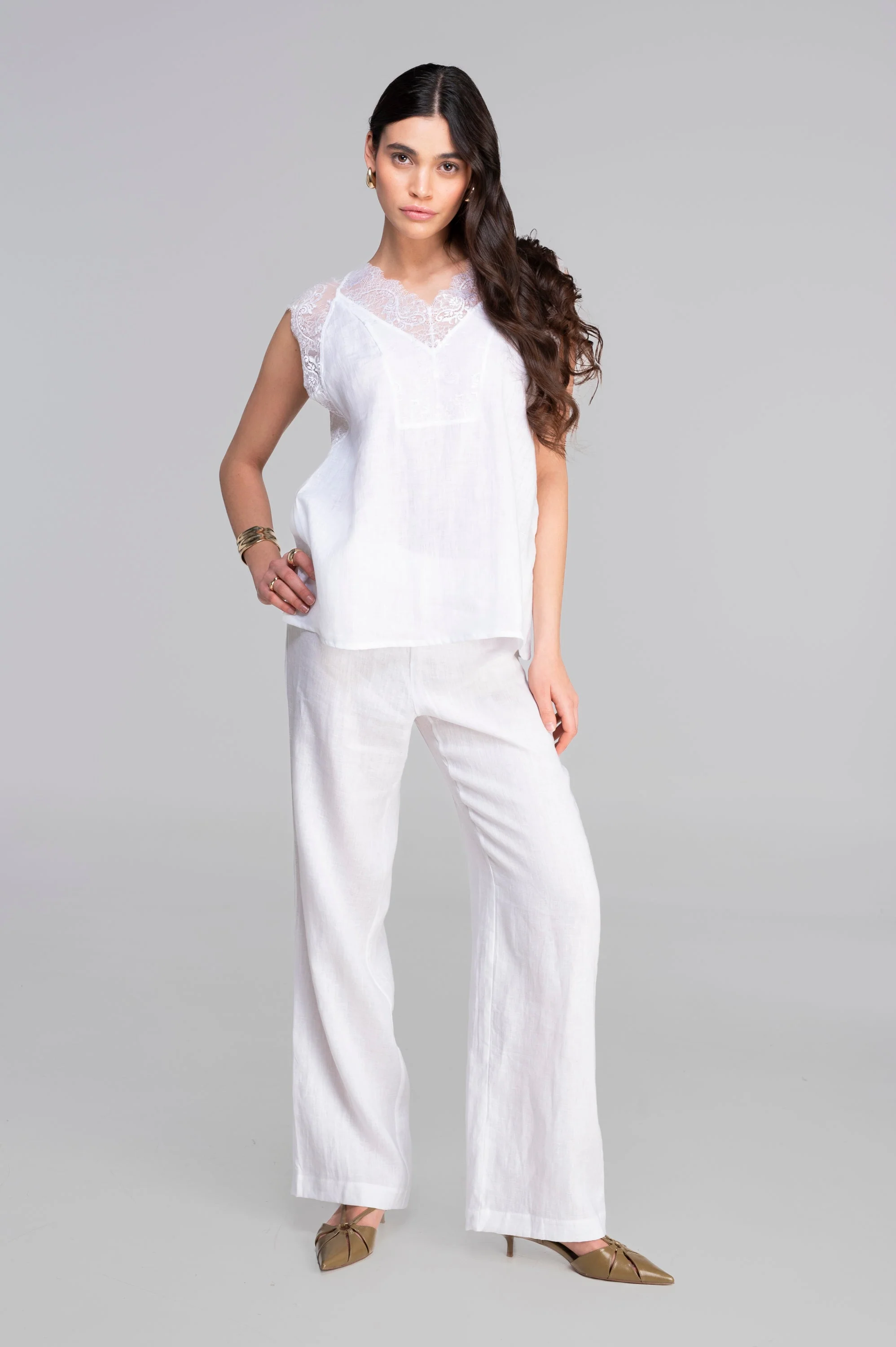 Linen short sleeves shirt with chantilly lace 7521 - Image 11