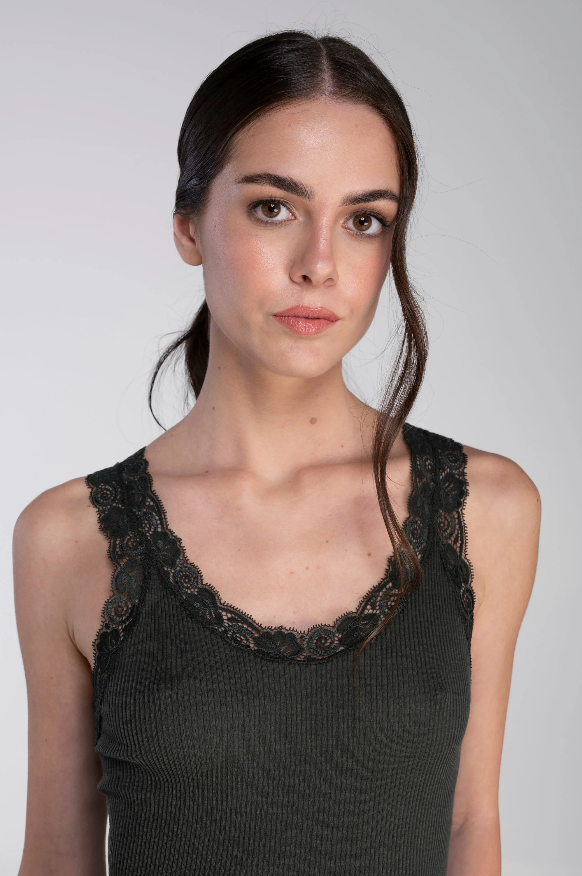 Wool and silk tank top with Leavers lace 3410 - Image 43