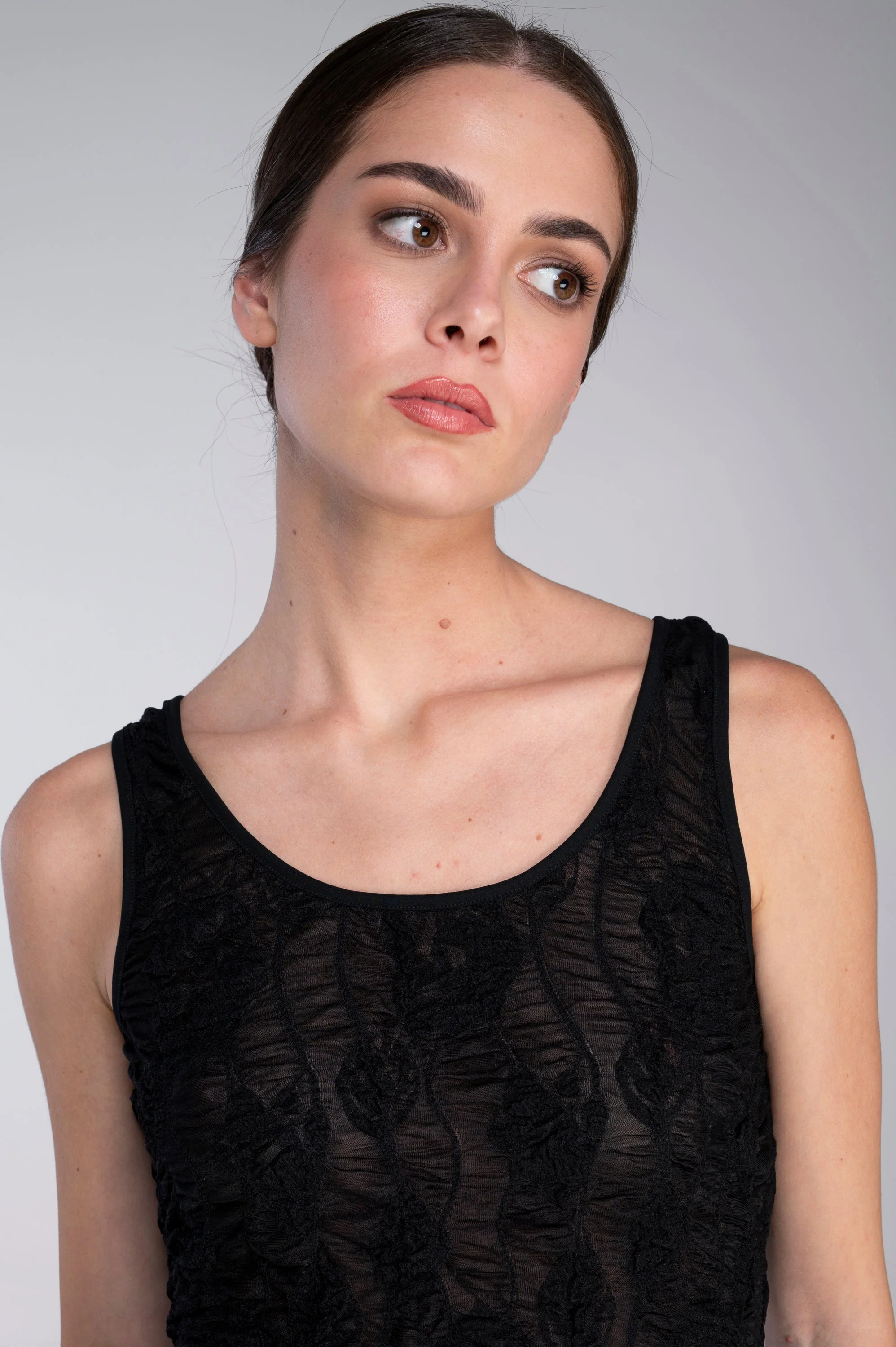 Tank top in ruffled laize 7452 - Image 3