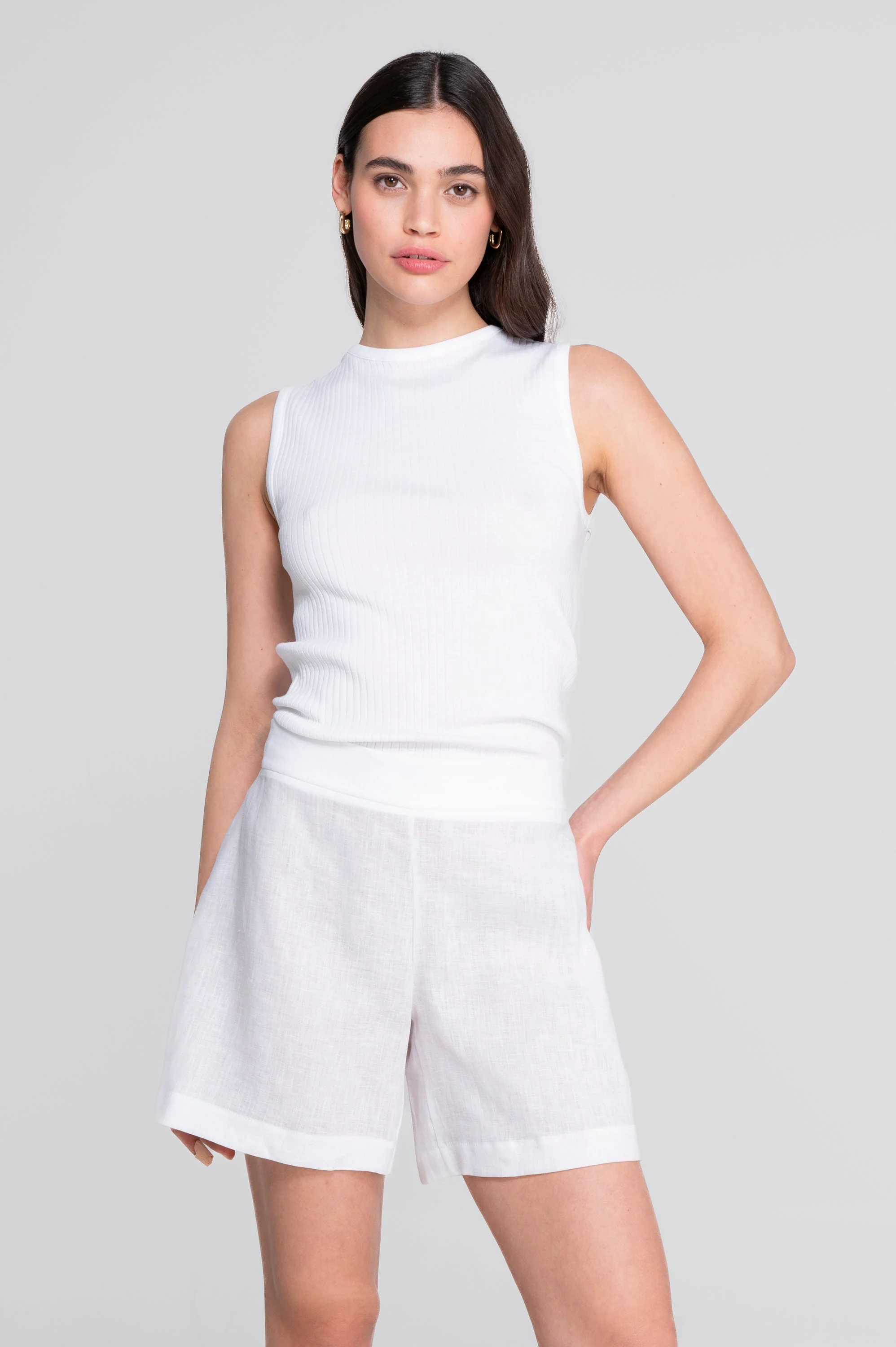 Flared linen shorts 7537L - Image 2