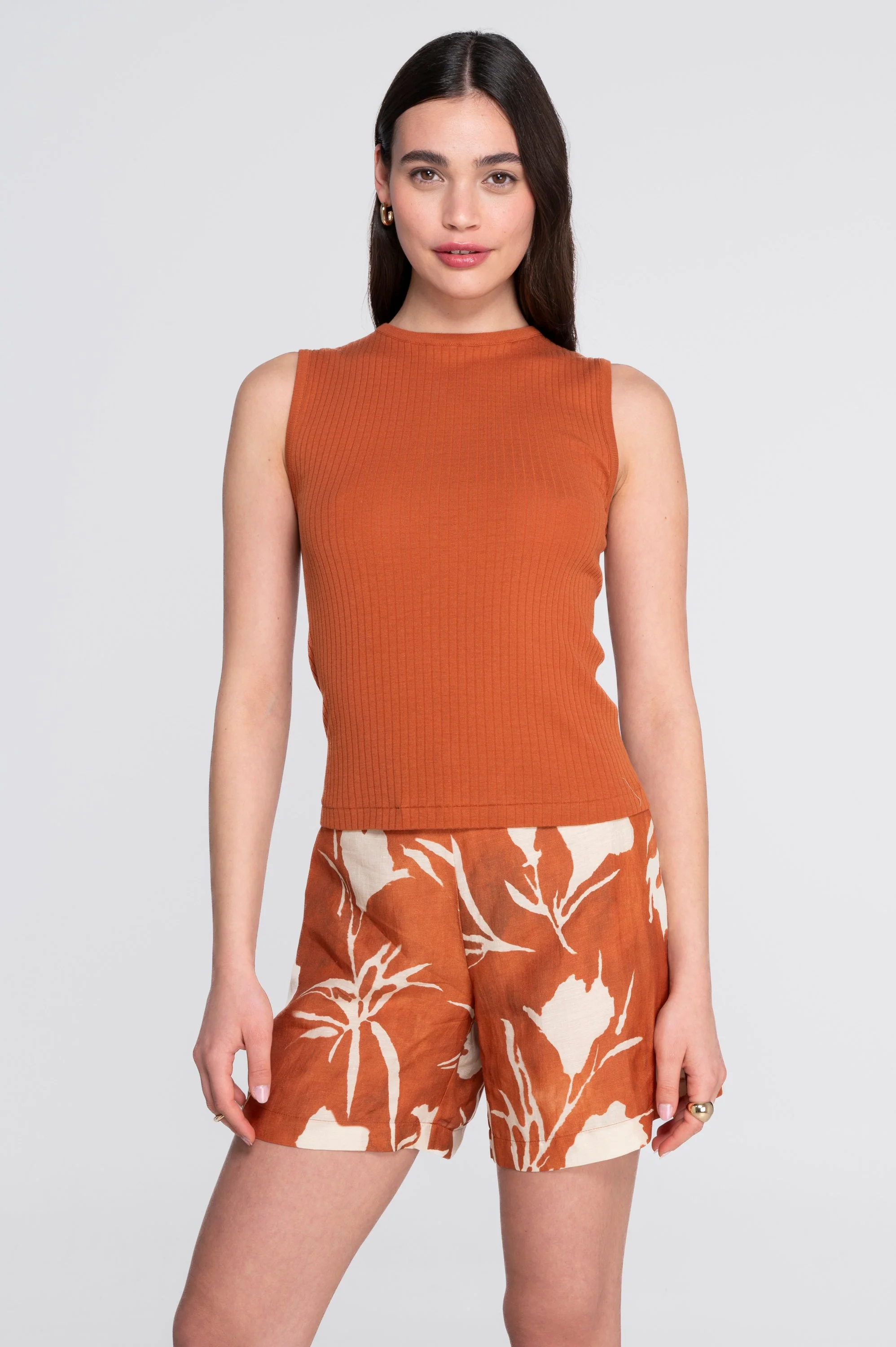 Flared printed linen-viscose shorts 7537VL - Image 3