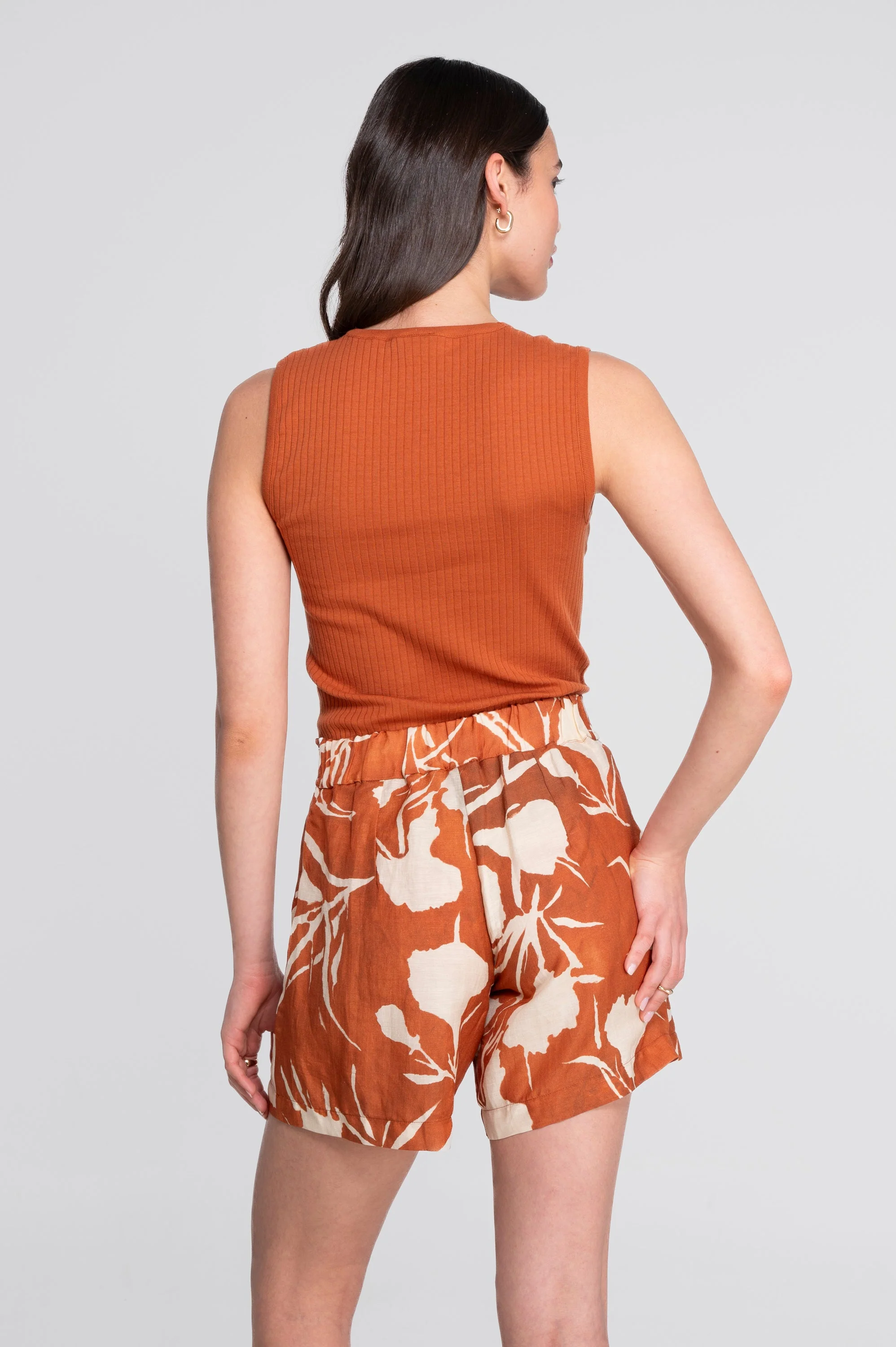Flared printed linen-viscose shorts 7537VL - Image 4